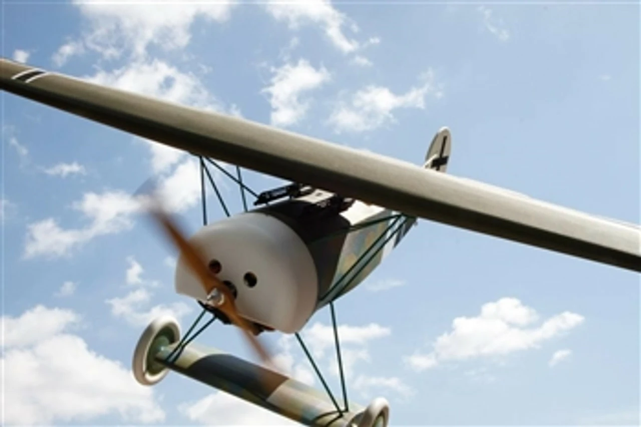 BAL470 BALSA USA 1/6 Scale Fokker D-VIII Kit 2 BAL470 BALSA USA 1/6 Scale Fokker D-VIII Kit - Image 2