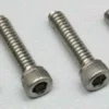 DUB3115 Dubro Stainless Steel Socket Cap Screw 4-40x1/2" (4)