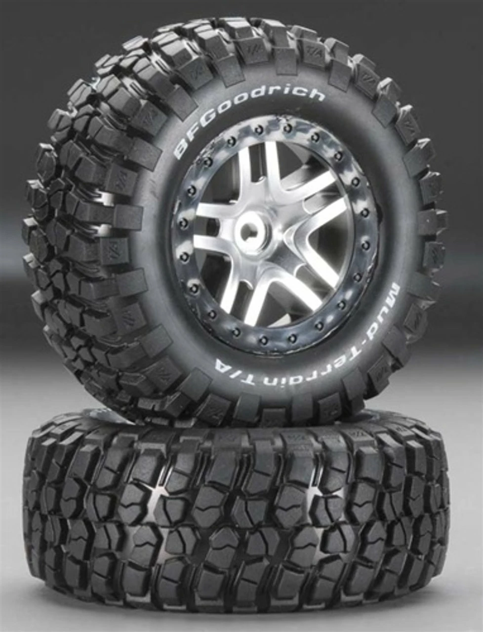 TRA6873 Traxxas B.F. Goodrich T/A KM2 Mounted On SCT Slash 4X4 1 TRA6873 Traxxas B.F. Goodrich T/A KM2 Mounted On SCT Slash 4X4