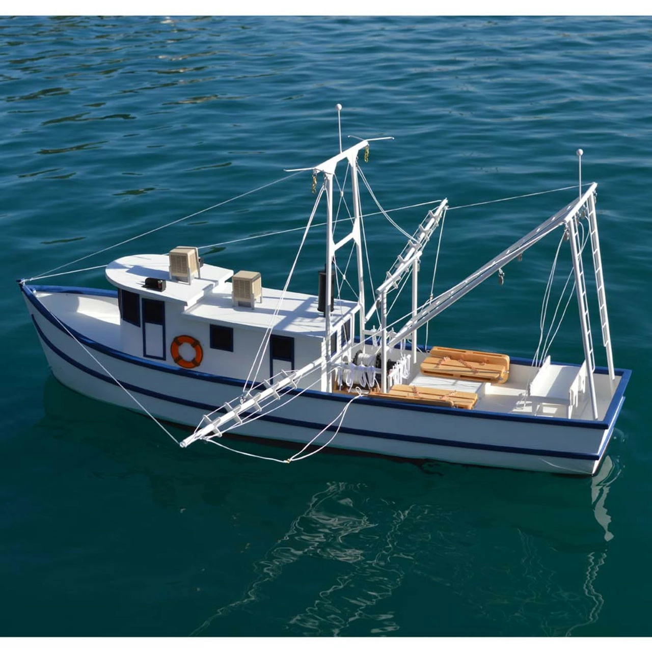 DUM1271 Dumas Rusty The Shrimp Boat Kit 36" 1 DUM1271 Dumas Rusty The Shrimp Boat Kit 36"