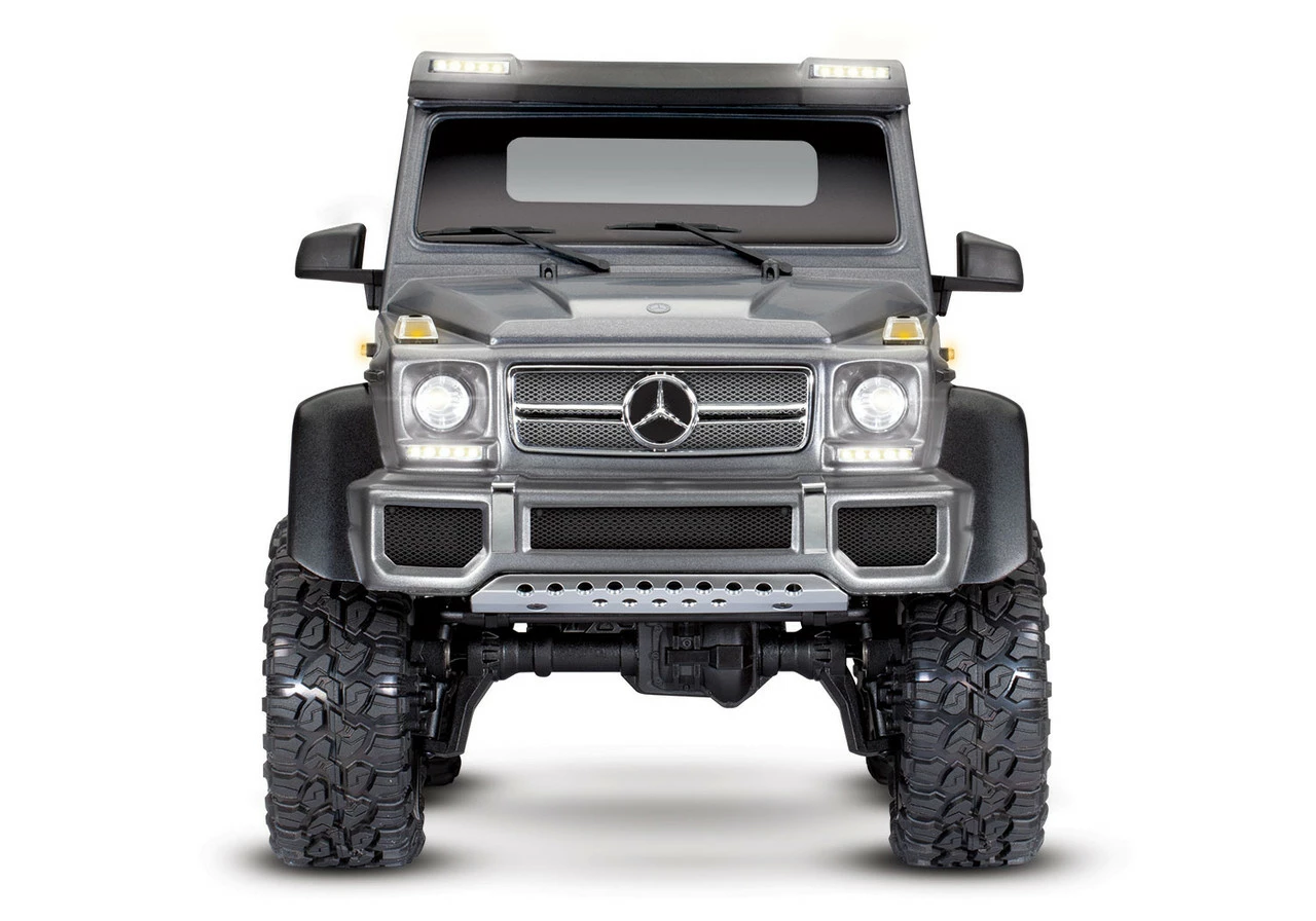 TRA88096-4SIL Traxxas TRX-6 Mercedes-Benz G 63 AMG 6x6 - Silver 2 TRA88096-4SIL Traxxas TRX-6 Mercedes-Benz G 63 AMG 6x6 - Silver - Image 2
